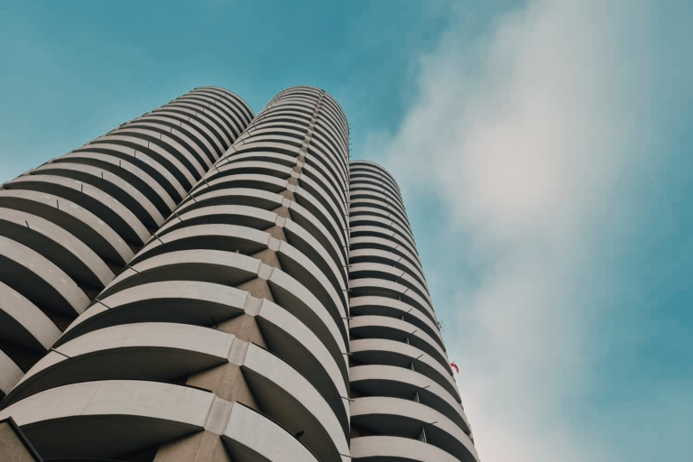 Kukurydze – architektoniczny symbol Osiedla Tysiąclecia i Katowic